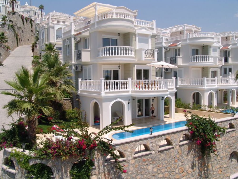 Villa à Konakli, Turquie, 305 m² - image 1