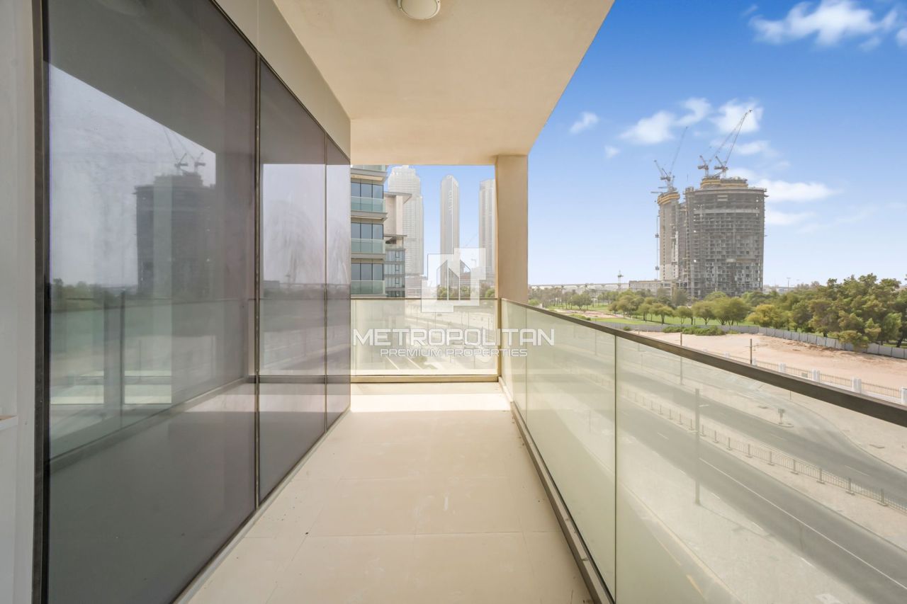 Apartment in Dubai, UAE, 145 m² - picture 1