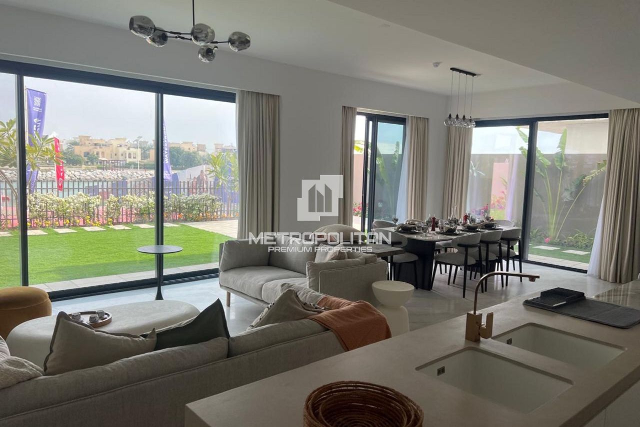 Villa in Ras al-Khaimah, UAE, 504 m² - picture 8