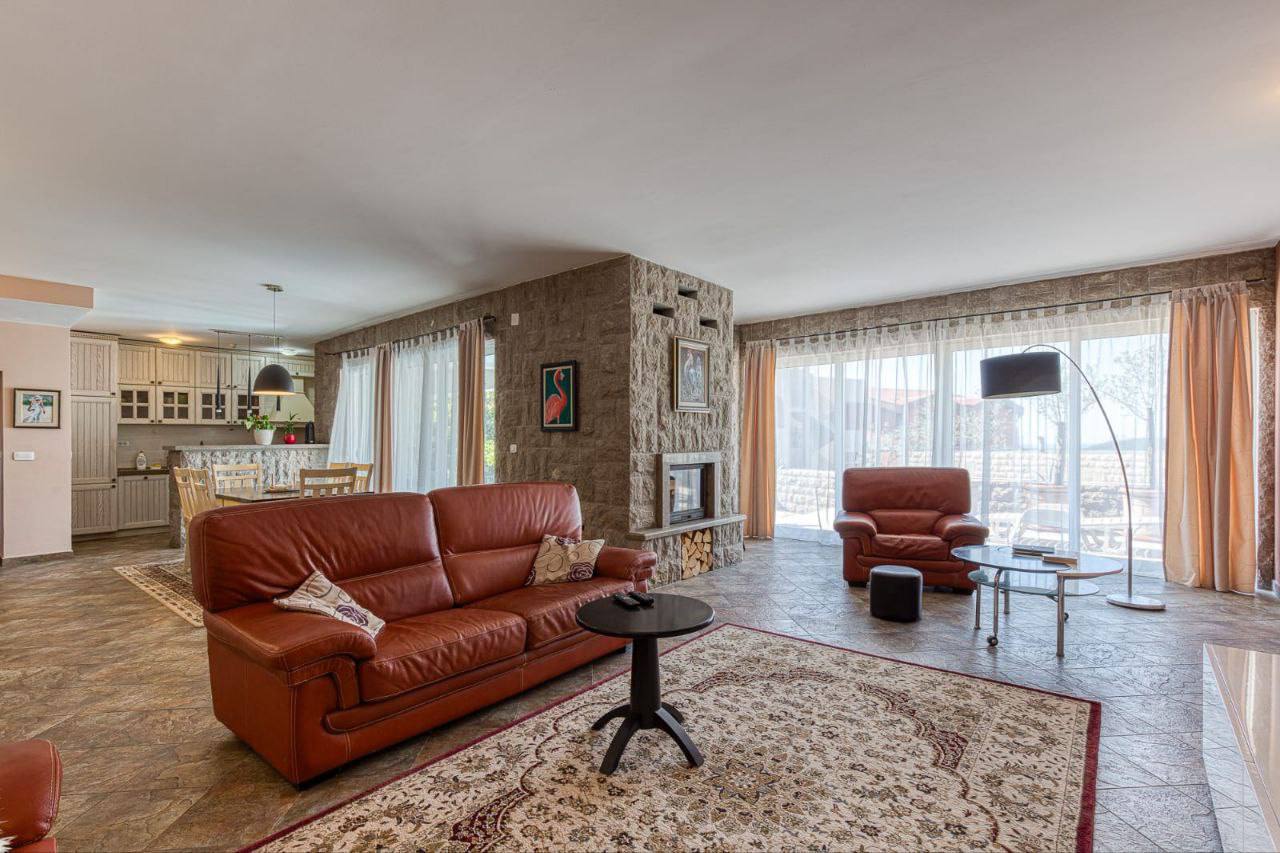 Villa à Becici, Monténégro, 459 m² - image 9