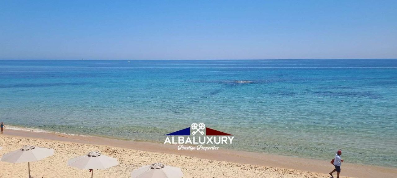 Villa in Cagliari, Italy, 400 m² - picture 8