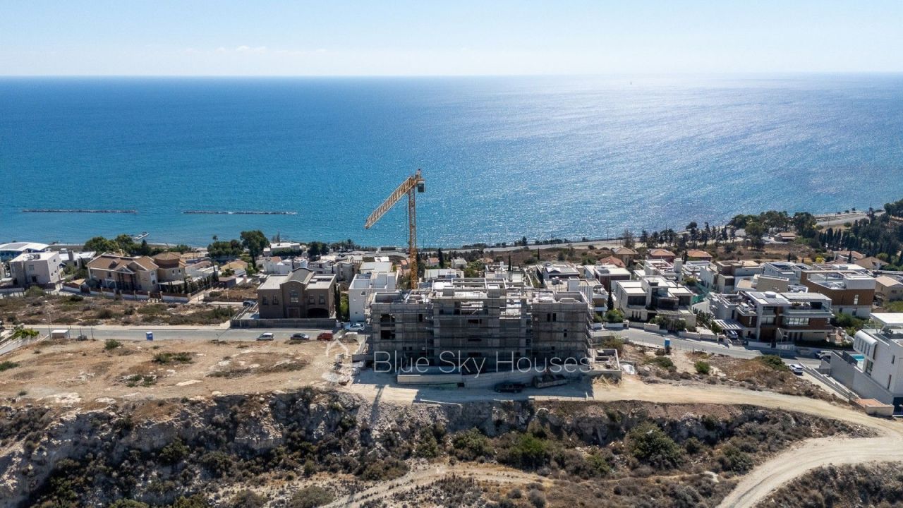 Apartment in Limassol, Cyprus, 139 m² - picture 1