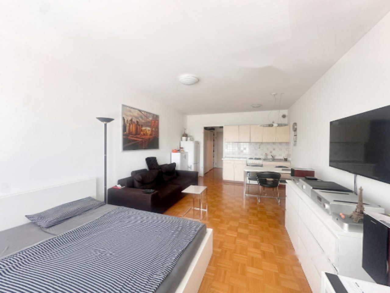 Flat in Ljubljana, Slovenia, 39 m² - picture 1