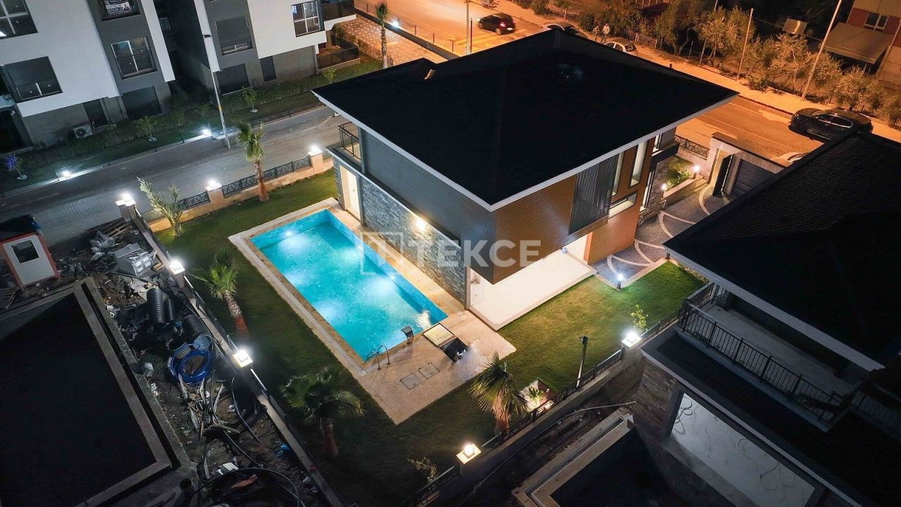 Villa a Kuşadası, Turchia, 250 m² - foto 8