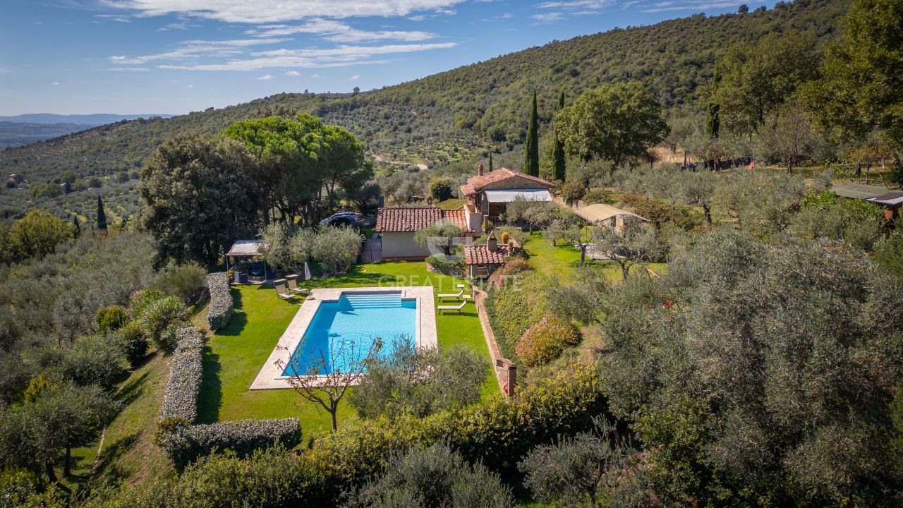 Maison à Cortone, Italie, 164.05 m² - image 2