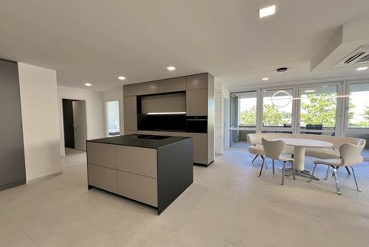 Flat in Budapest, Hungary, 146 m² - picture 6