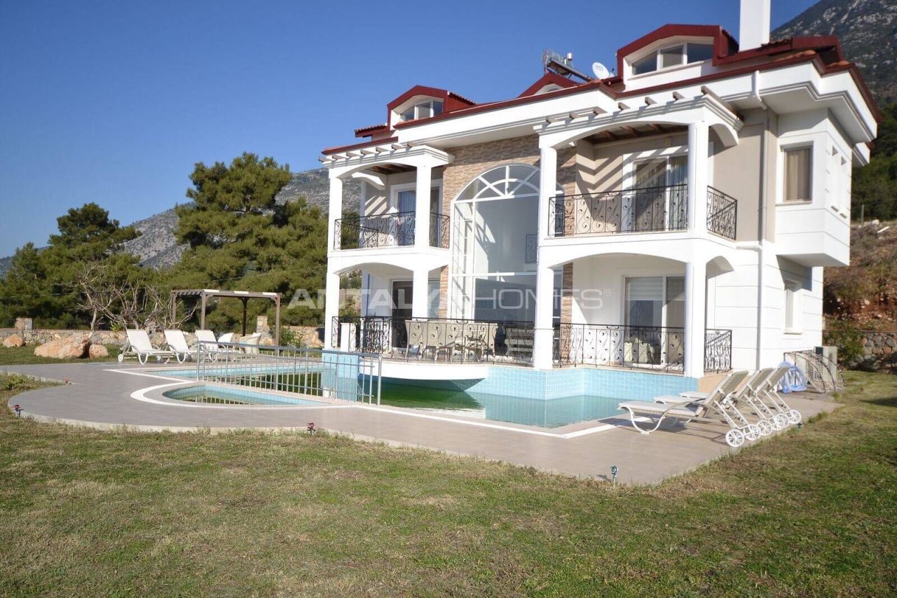 Villa in Fethiye, Türkei, 290 m² - Foto 2