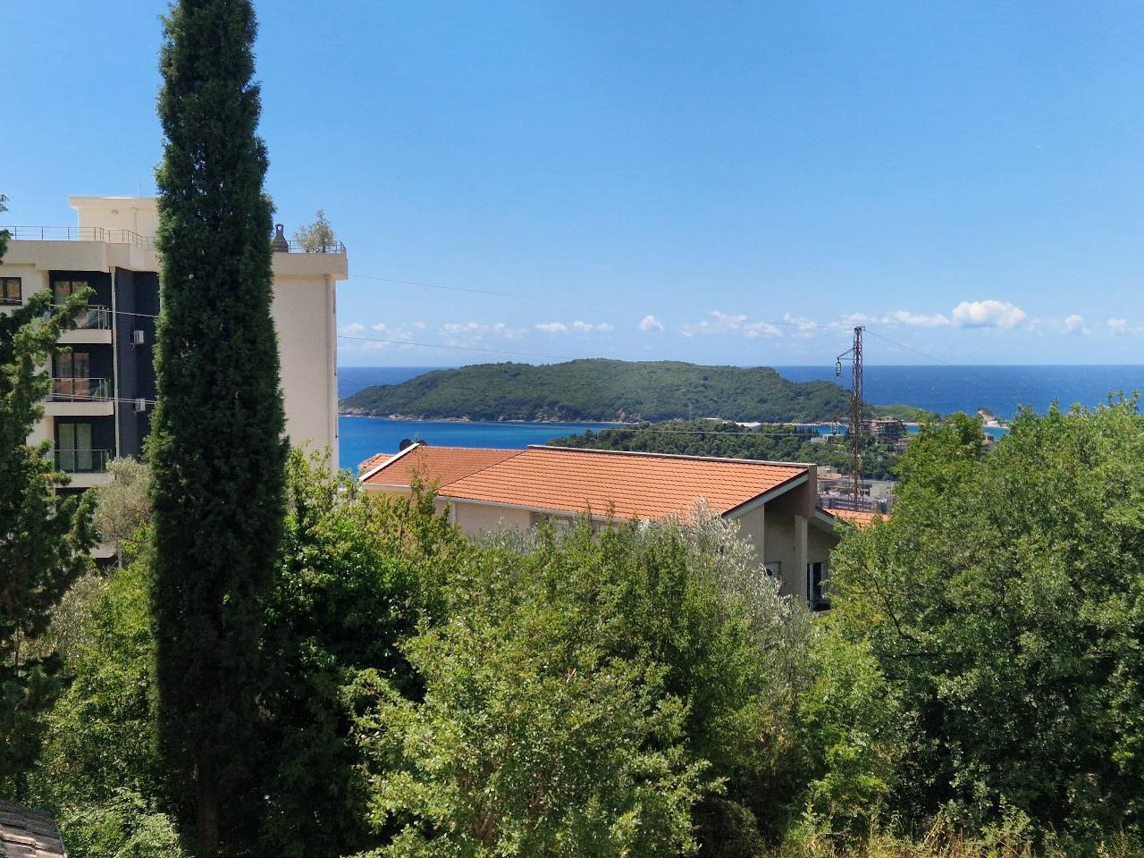 Appartamento a Becici, Montenegro, 32 m² - foto 1