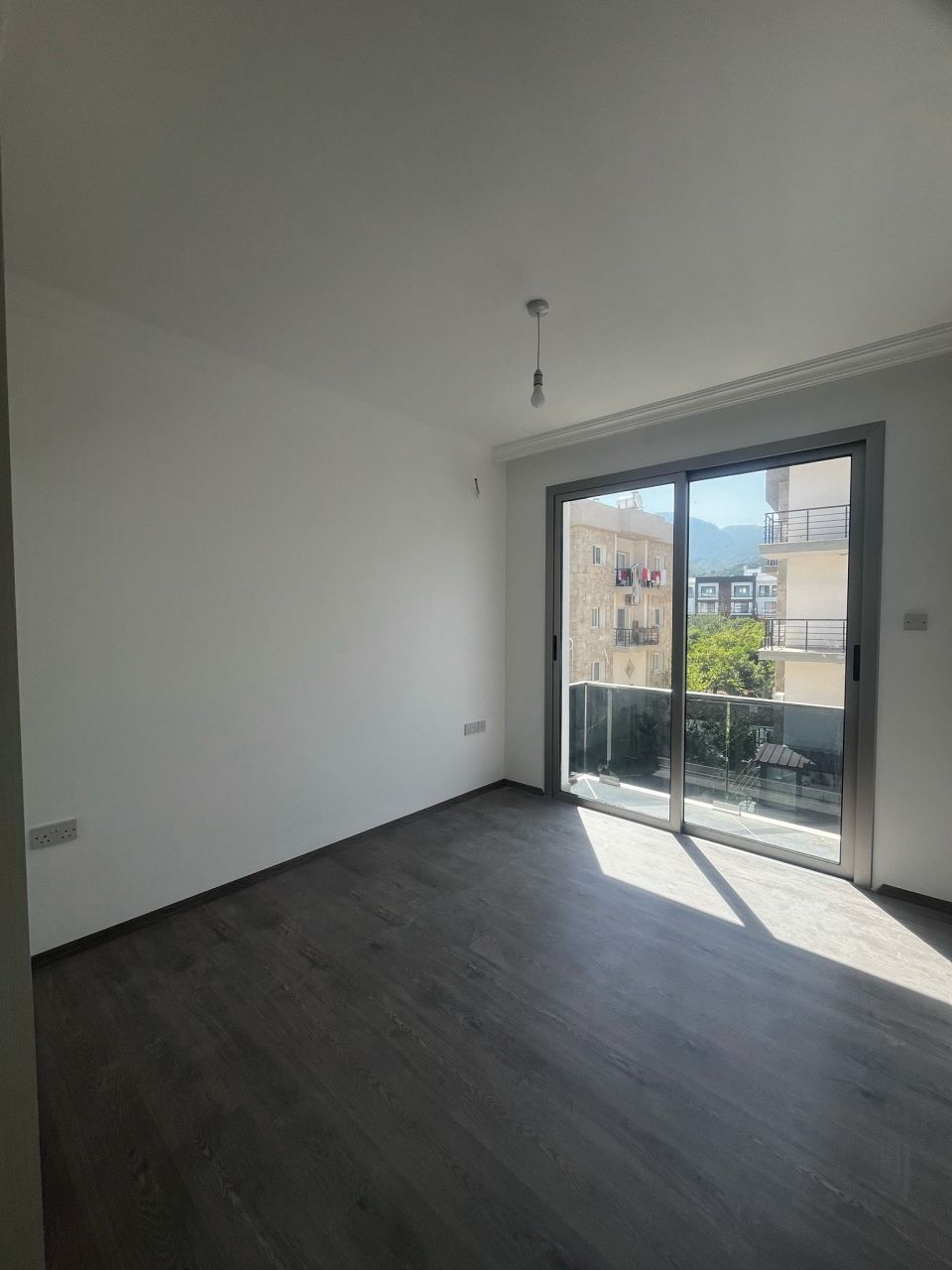 Piso en Alsancak, Chipre, 92 m² - imagen 8