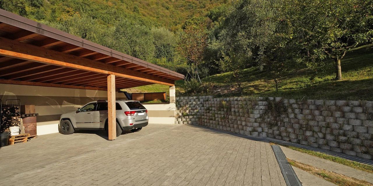 Villa en Salo, Italia, 330 m² - imagen 16