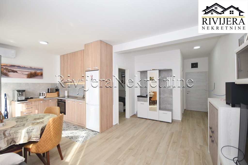 Wohnung in Herceg-Novi, Montenegro, 43 m² - Foto 1