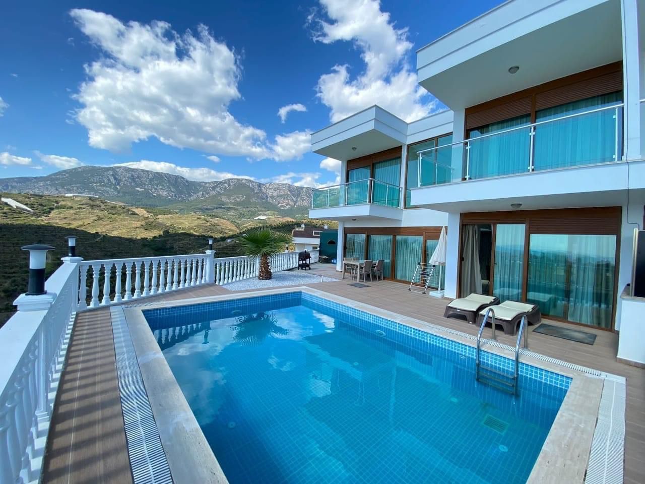 Villa in Alanya, Turkey, 190 m² - picture 1