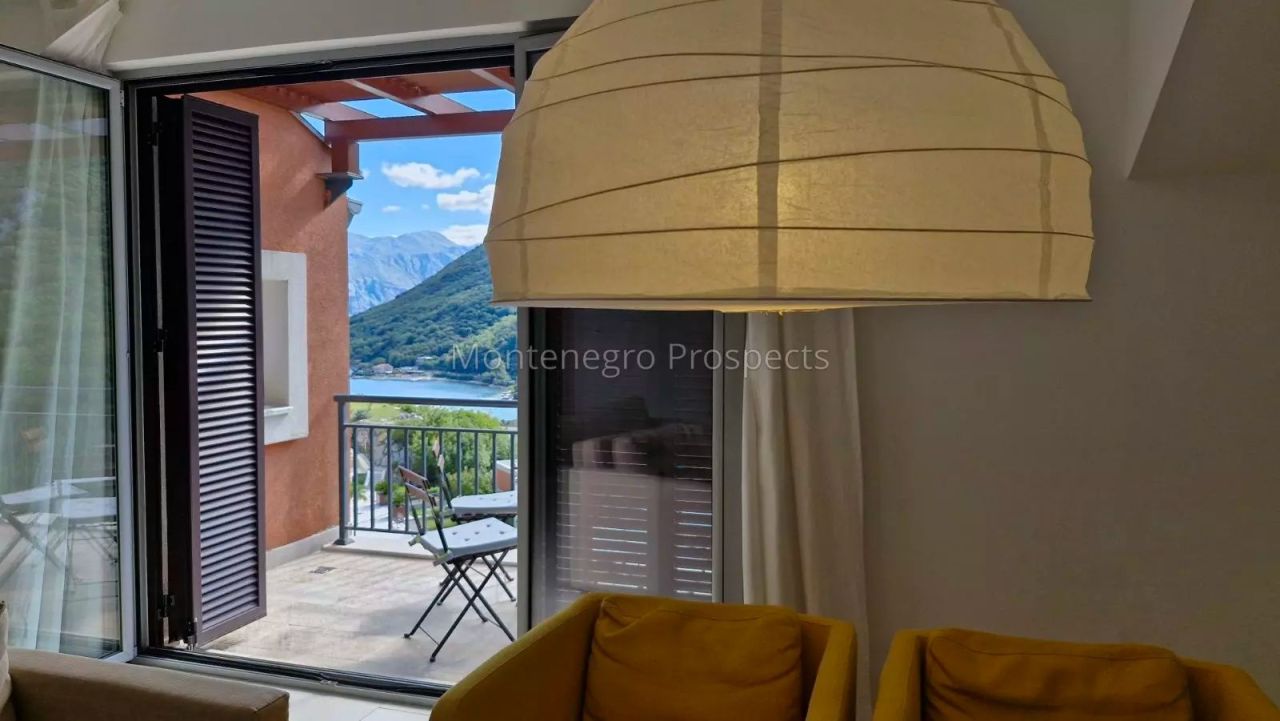 Flat in Morinj, Montenegro, 61 m² - picture 13