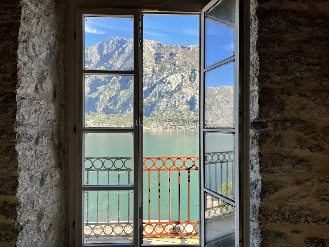 Projet d'investissement à Kotor, Monténégro, 550 m² - image 11