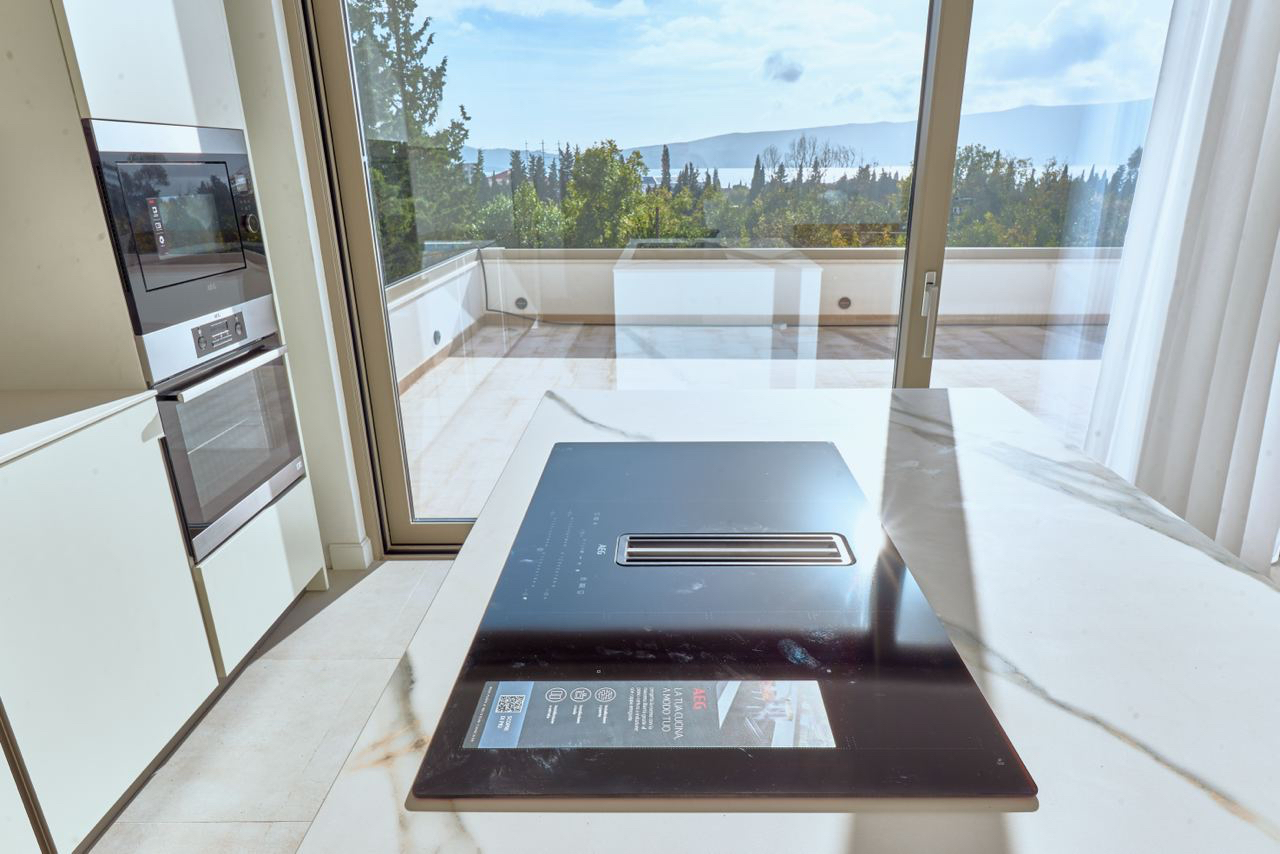 Maison urbaine à Tivat, Monténégro, 101 m² - image 10