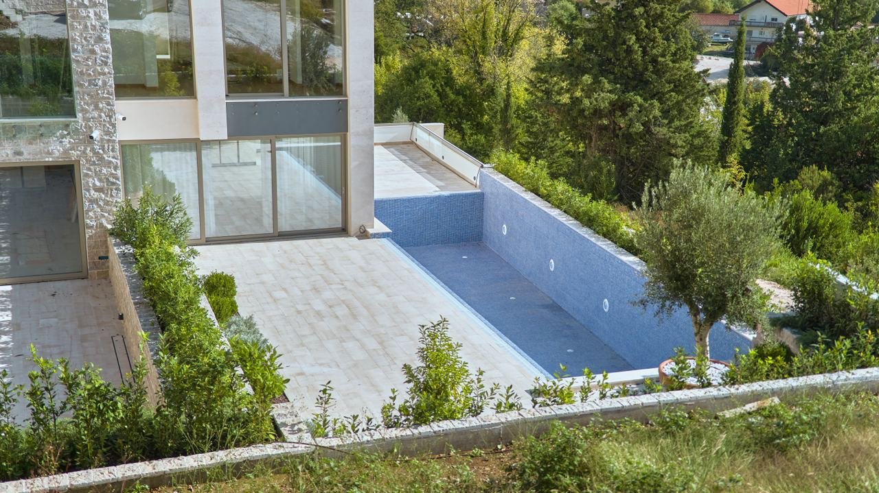 Maison urbaine à Tivat, Monténégro, 101 m² - image 3