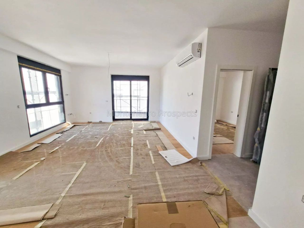 Appartamento a Bar, Montenegro, 82 m² - foto 1