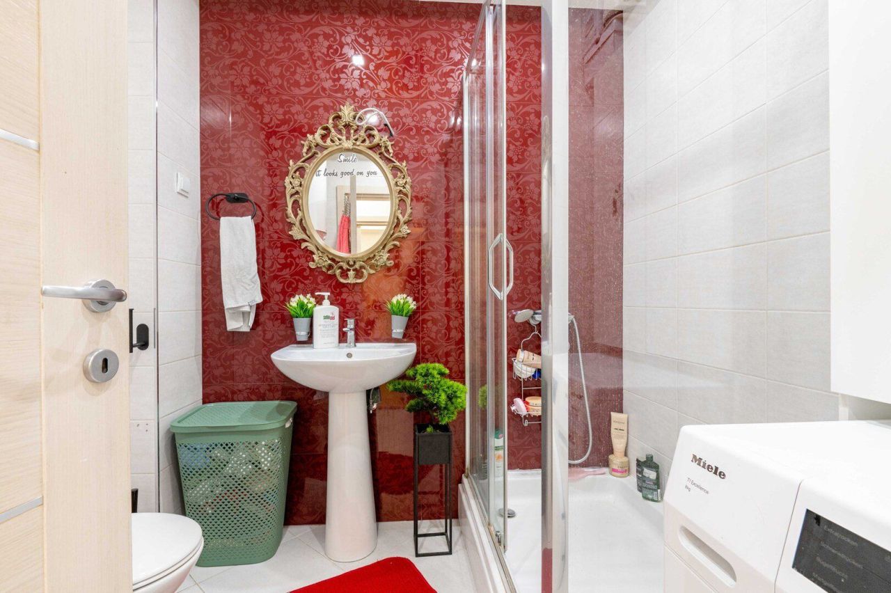 Apartamento en Budva, Montenegro, 83 m² - imagen 17