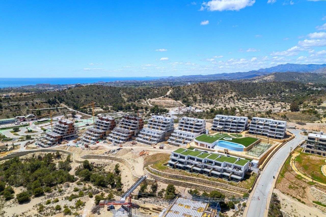 Apartment in Finestrat, Spain, 196 m² - picture 5