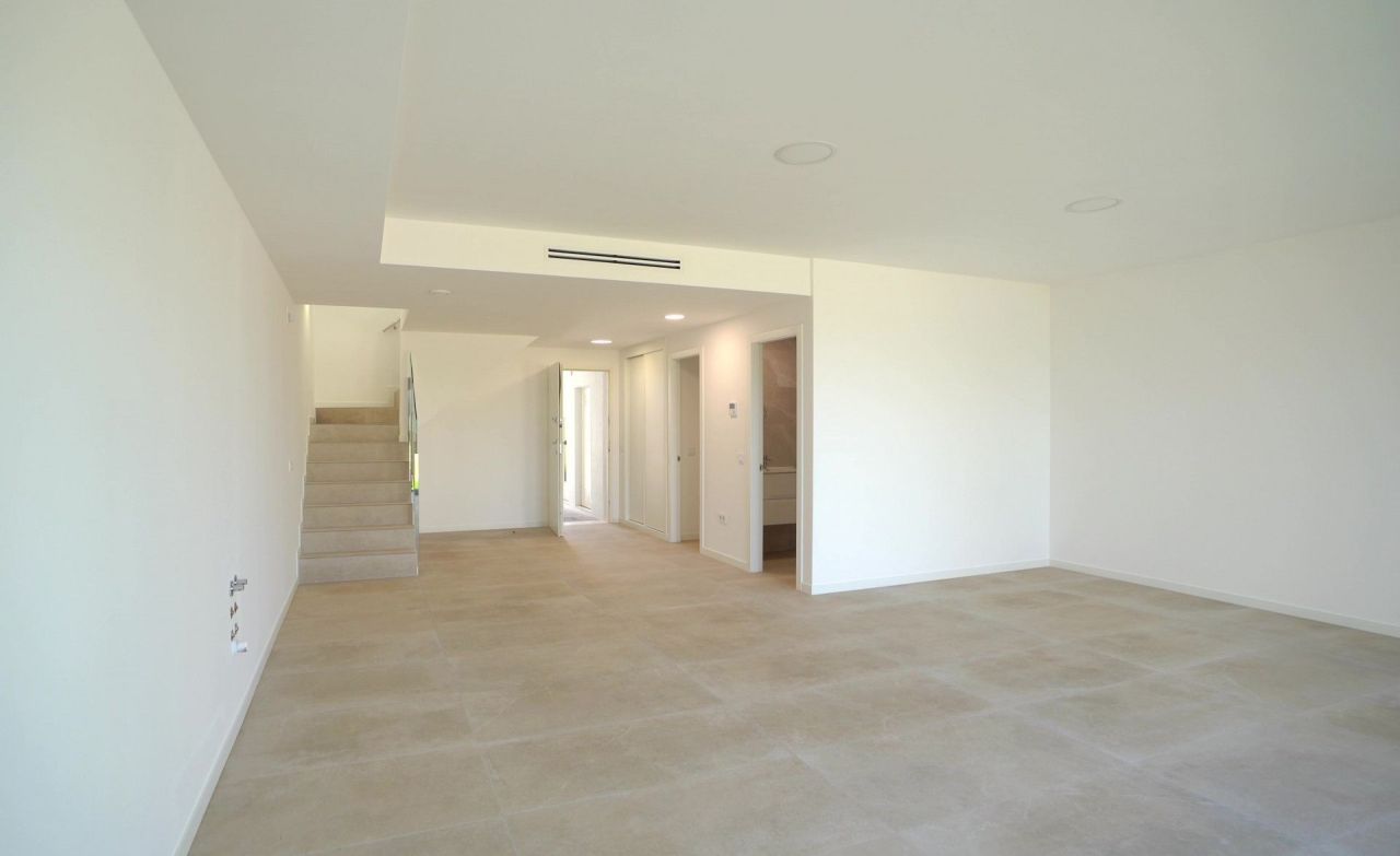 Apartment in Finestrat, Spain, 210 m² - picture 8