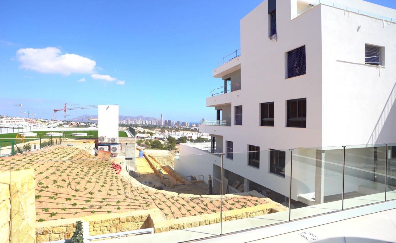 Apartment in Finestrat, Spain, 210 m² - picture 11