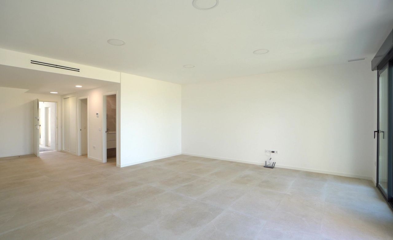 Apartment in Finestrat, Spain, 210 m² - picture 18