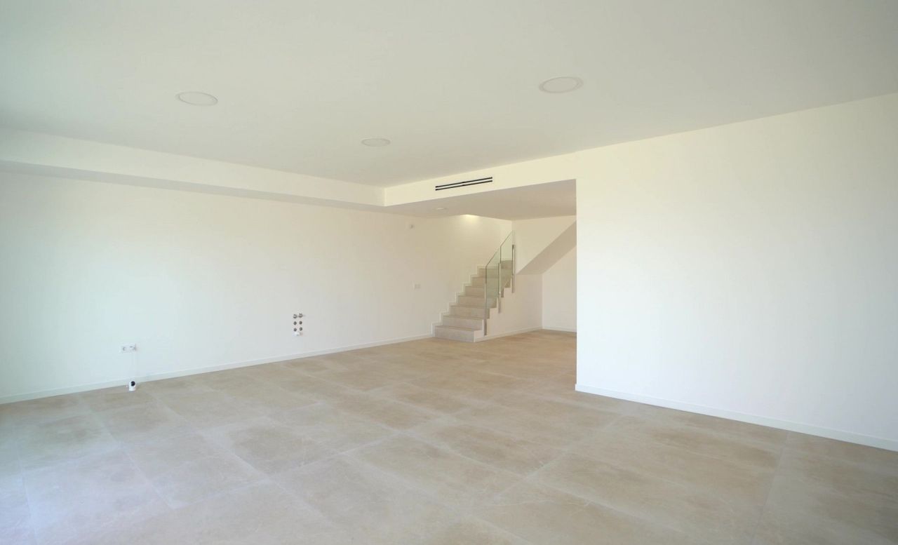 Apartment in Finestrat, Spain, 210 m² - picture 19