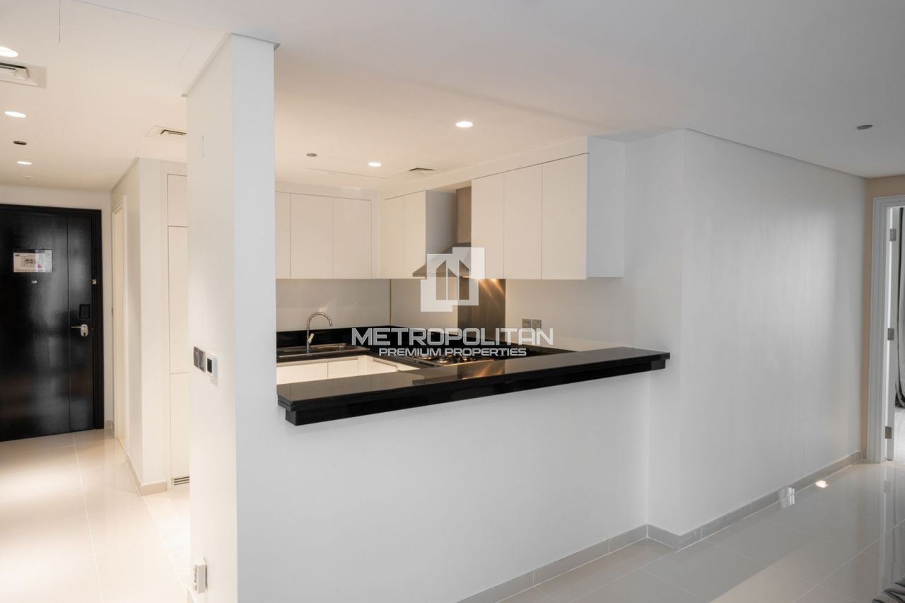 Apartment in Dubai, UAE, 80 m² - picture 7