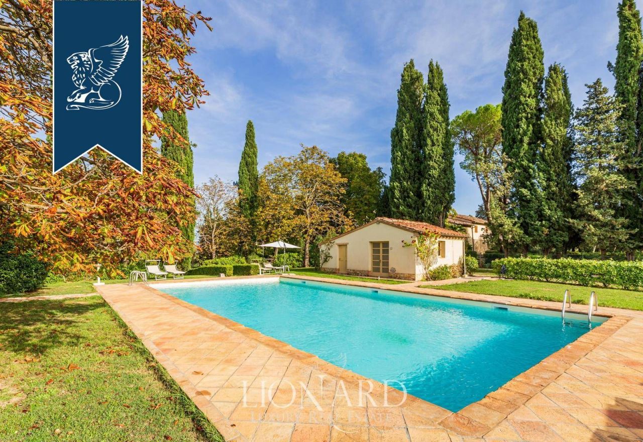 Granja en San Gimignano, Italia, 3 900 m² - imagen 15