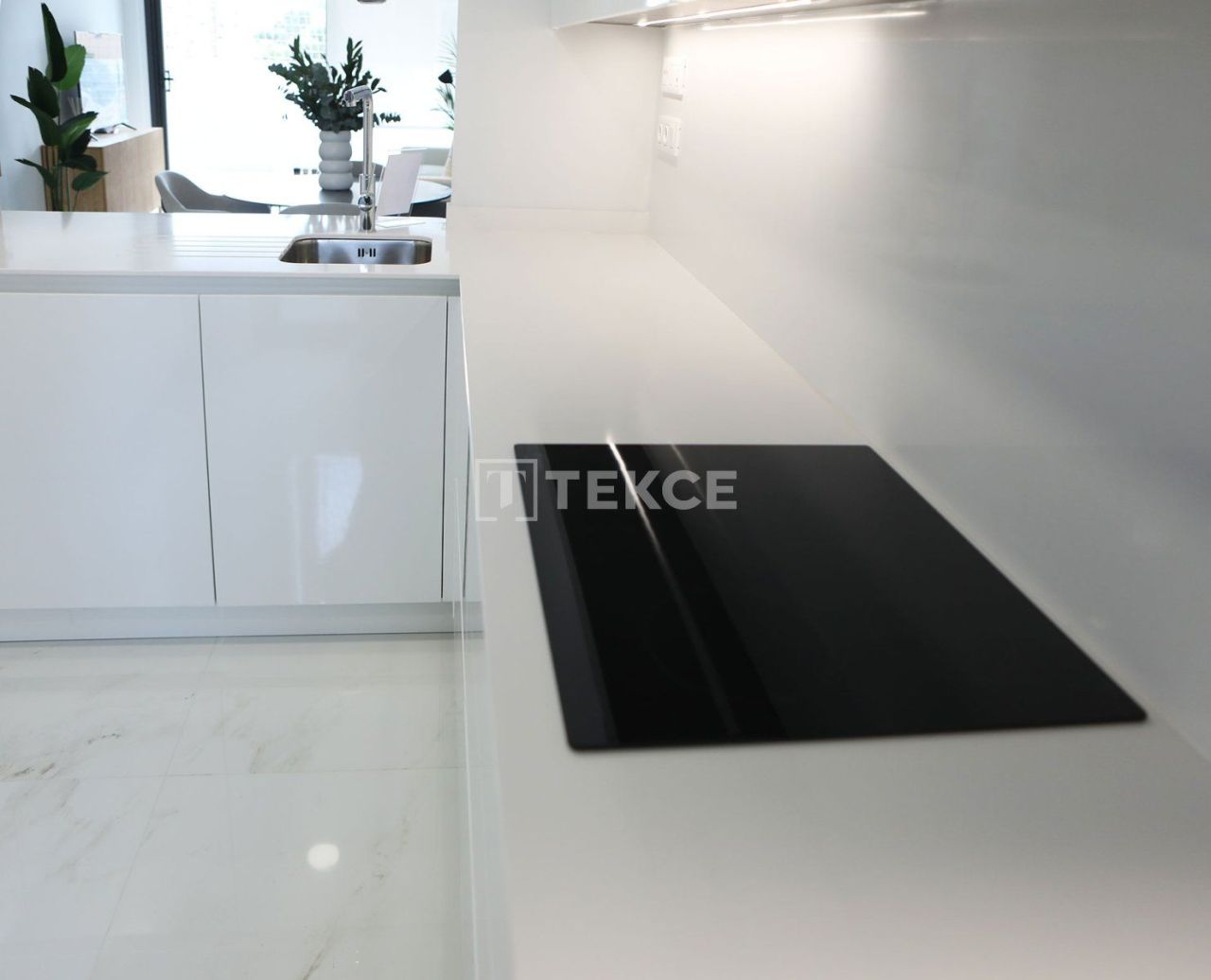 Apartment in Benidorm, Spain, 102 m² - picture 14