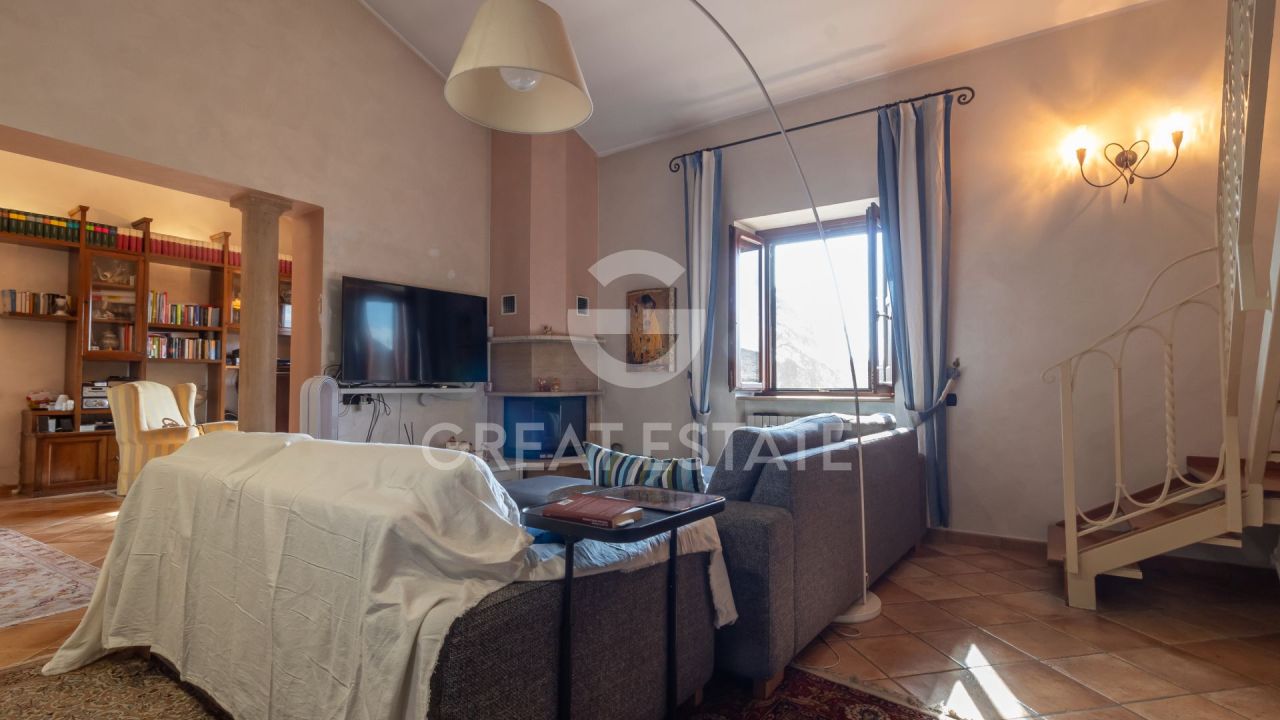 Apartamento en Orvieto, Italia, 180.2 m² - imagen 8