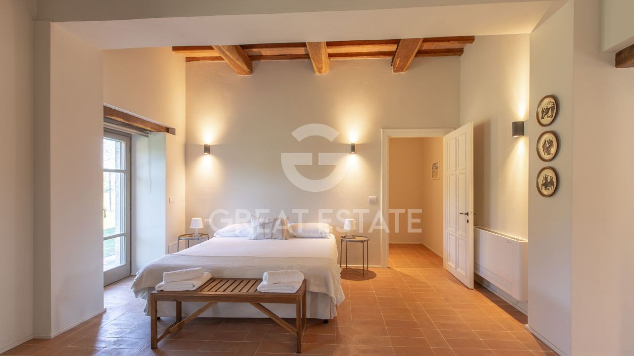 House in Marsciano, Italy, 812 m² - picture 14