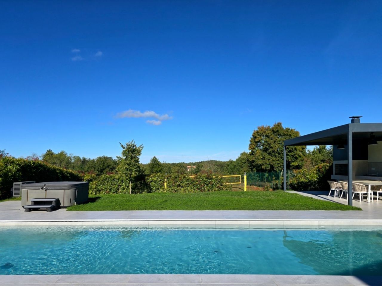 Villa à Vižinada, Croatie, 150 m² - image 4