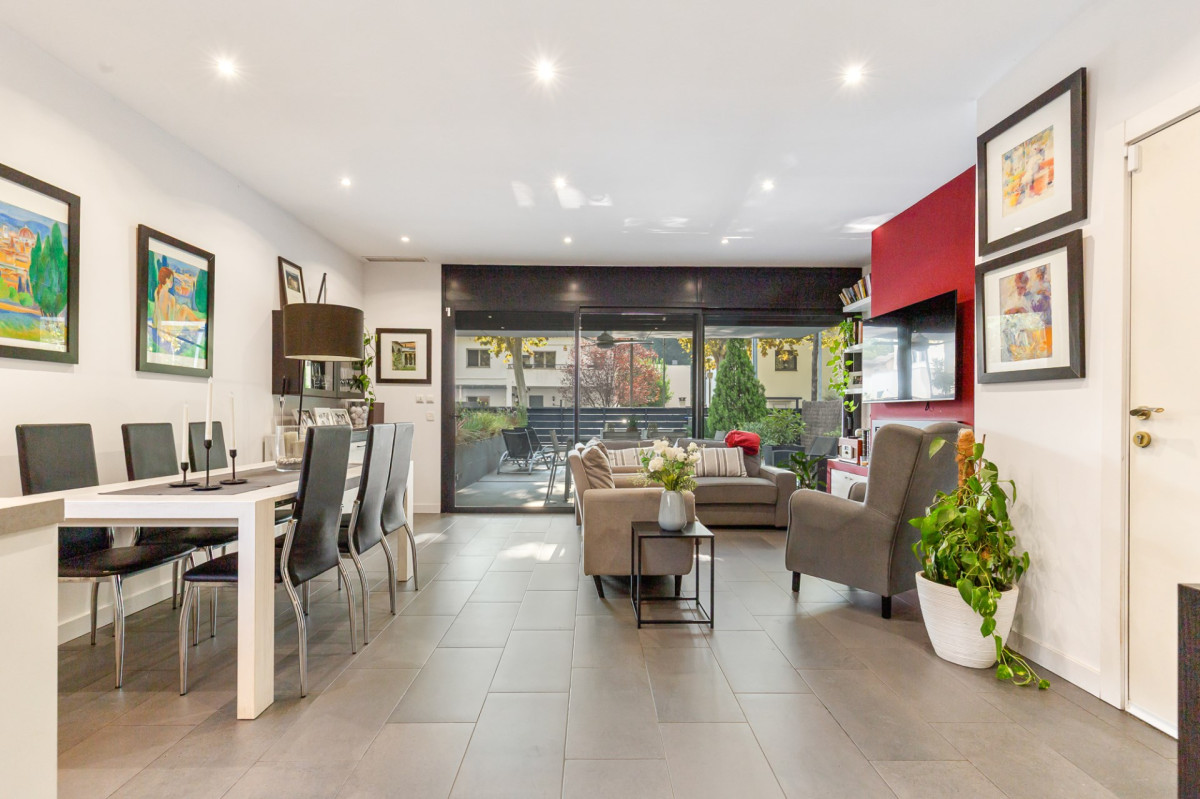 Maison à Barcelone, Espagne, 280 m² - image 3