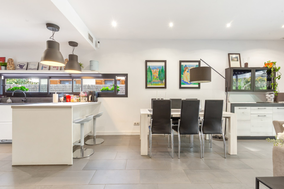 Maison à Barcelone, Espagne, 280 m² - image 5