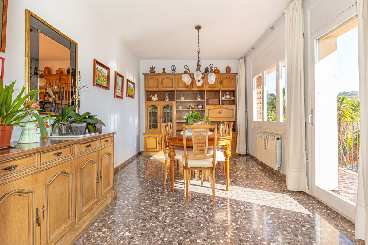 Haus in Barcelona, Spanien, 221 m² - Foto 9