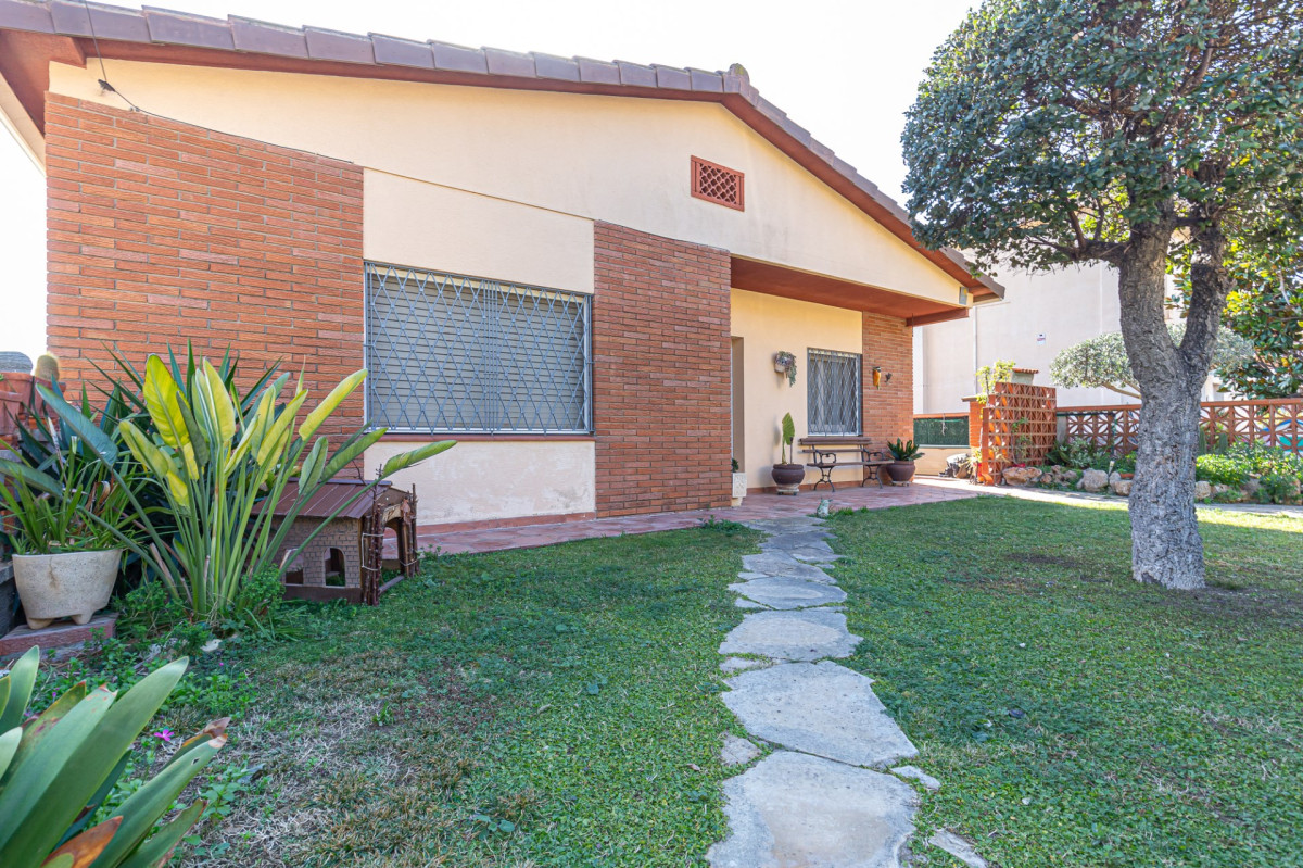 Haus in Barcelona, Spanien, 221 m² - Foto 15