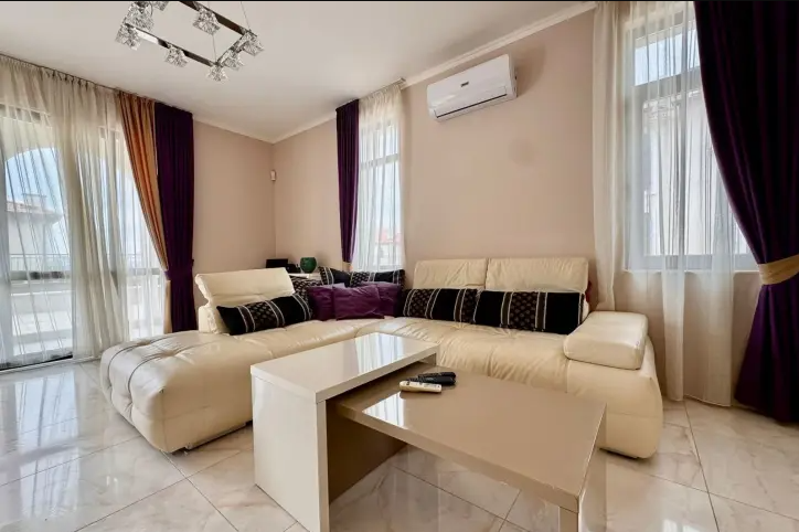 Villa en Sveti Vlas, Bulgaria, 190 m² - imagen 2