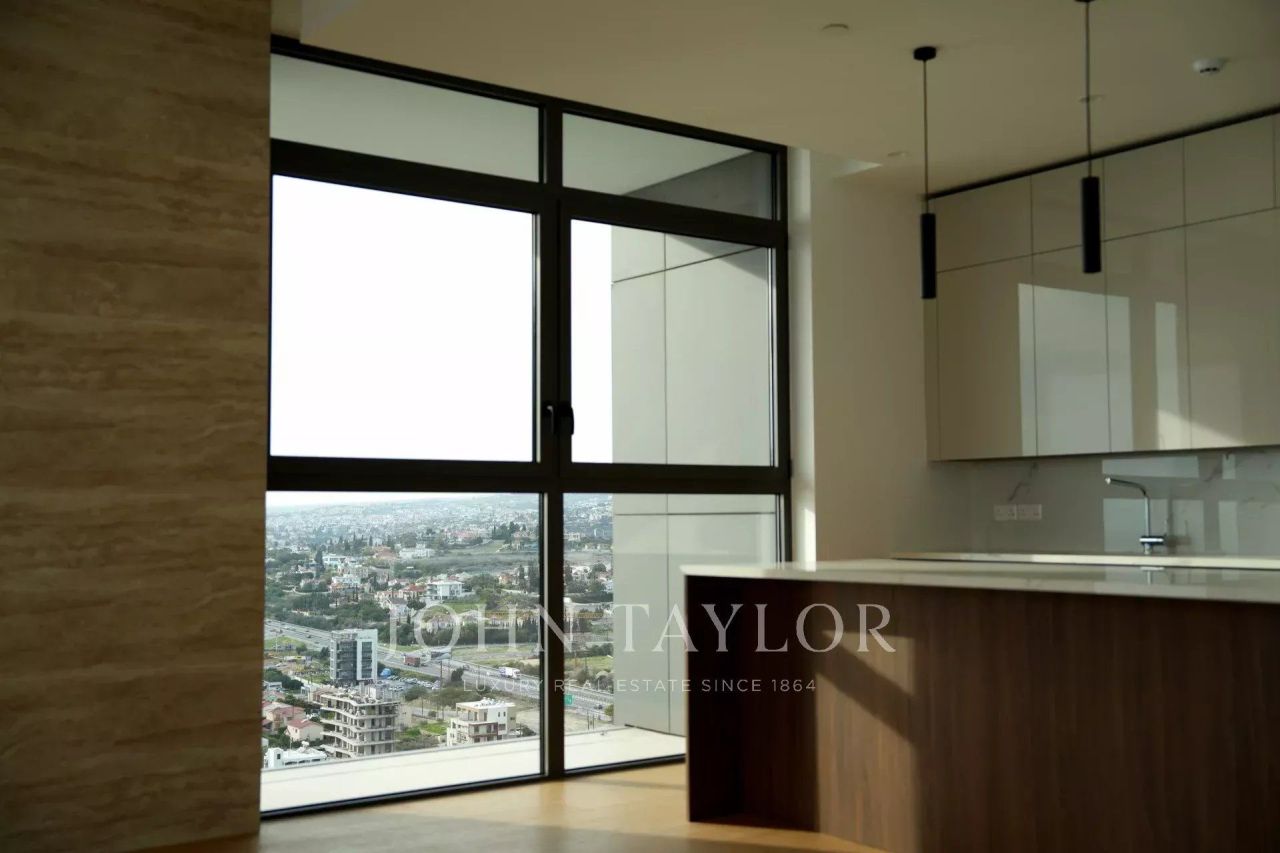 Flat in Agios Tychon, Cyprus, 148 m² - picture 2