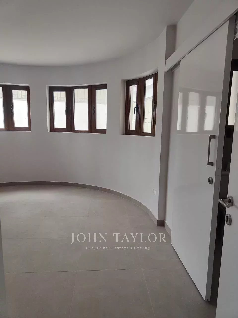 Villa in Germasogeia, Cyprus, 540 m² - picture 6