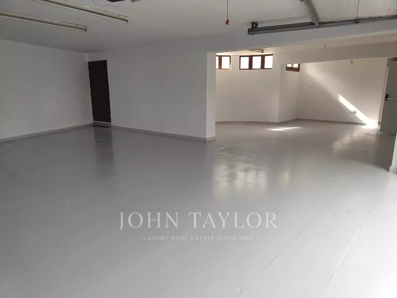 Villa in Germasogeia, Cyprus, 540 m² - picture 8