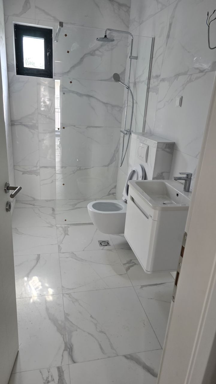 Flat in Tivat, Montenegro, 44 m² - picture 3