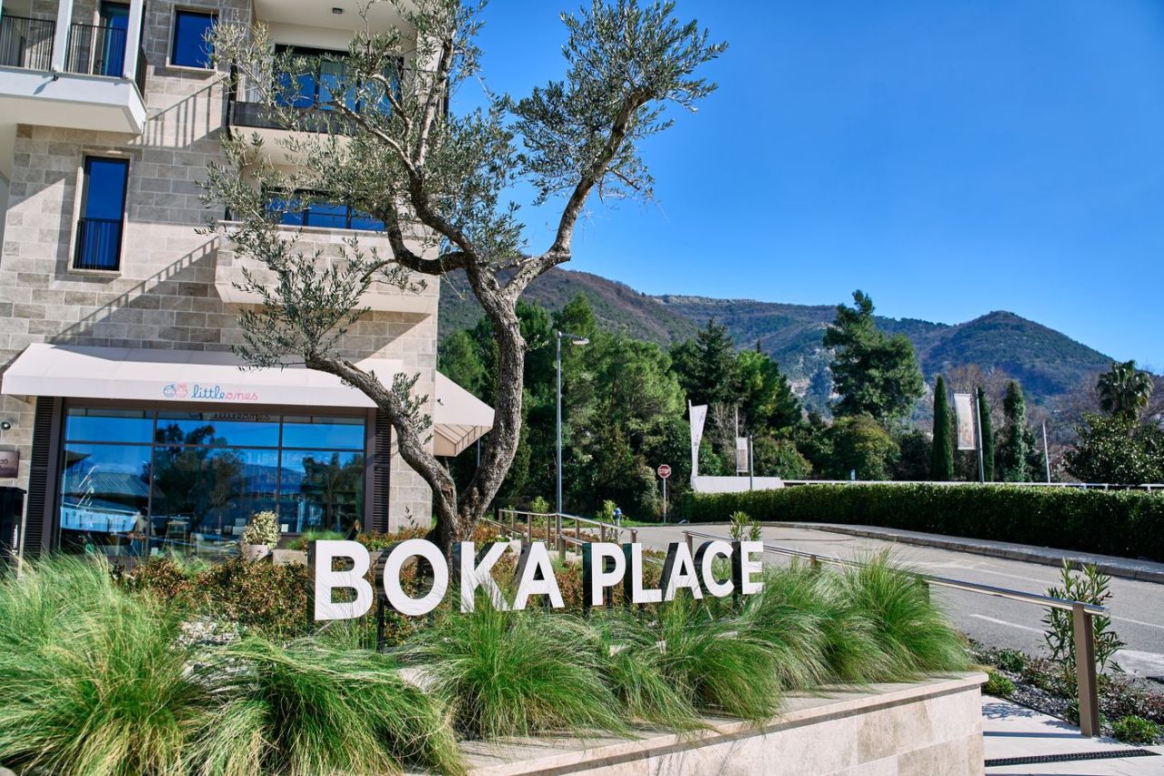 Appartamenti a Tivat, Montenegro, 102 m² - foto 1