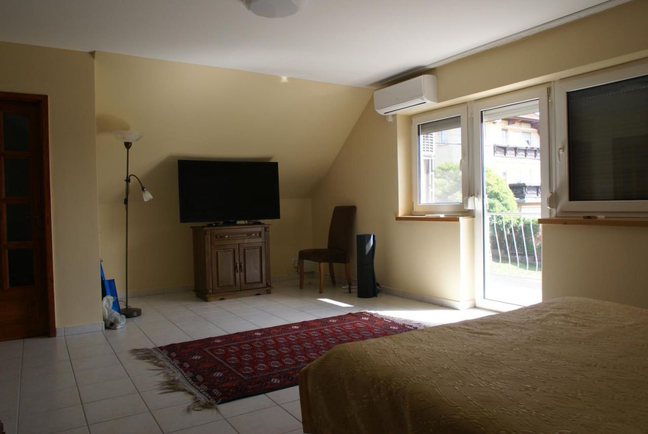 Villa in Heviz, Hungary, 180 m² - picture 8