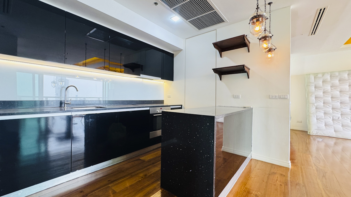 Flat in Bangkok, Thailand, 138.6 m² - picture 3