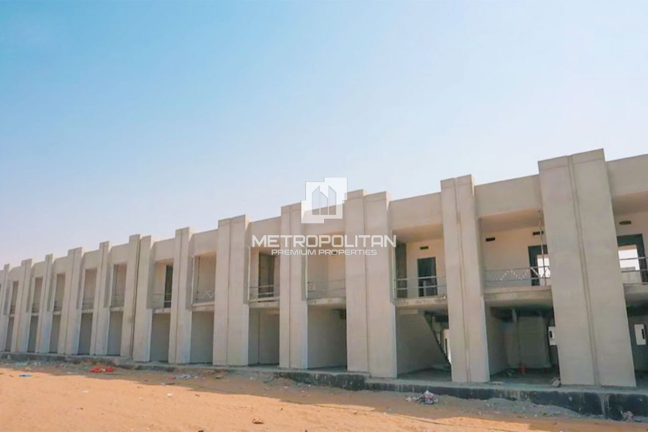 Maison urbaine à Dubaï, EAU, 100 m² - image 1