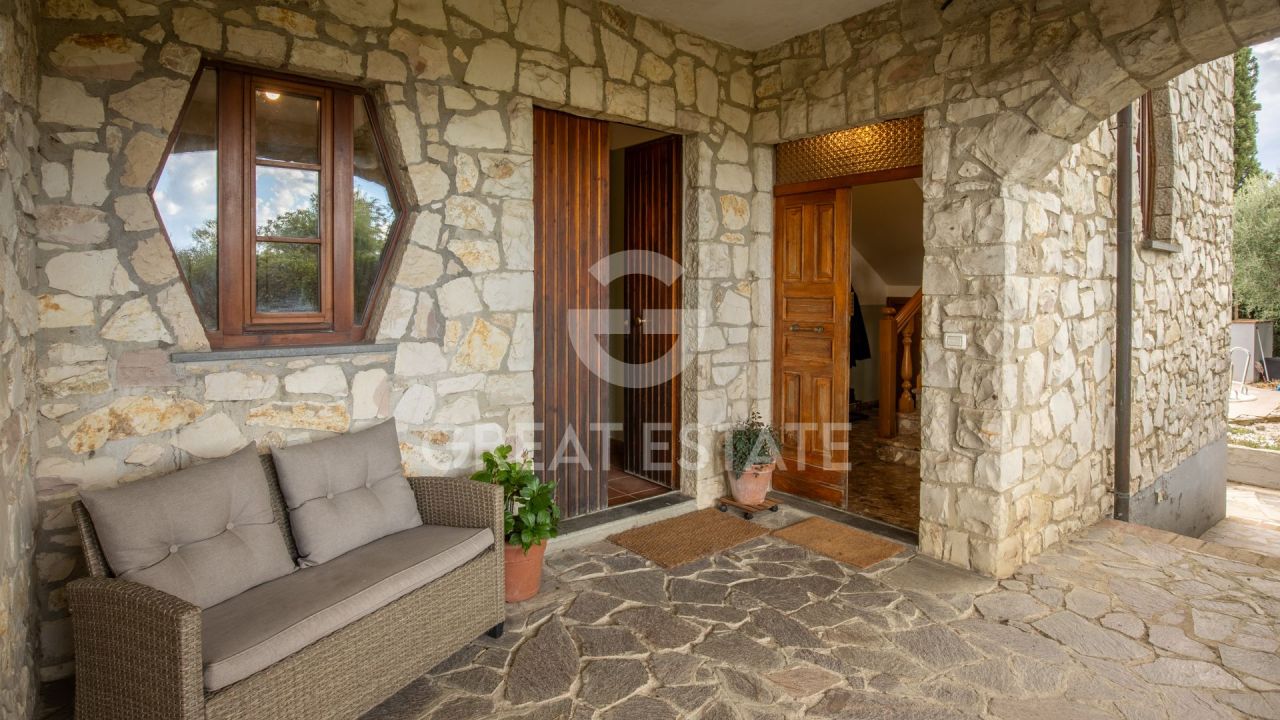 Villa en Castiglione del Lago, Italia, 401.85 m² - imagen 8