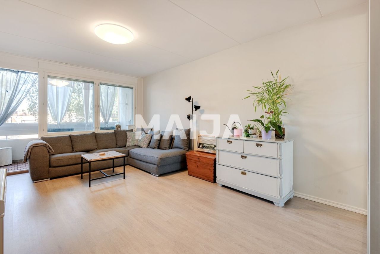 Apartment in Vantaa, Finland, 55 m² - picture 3