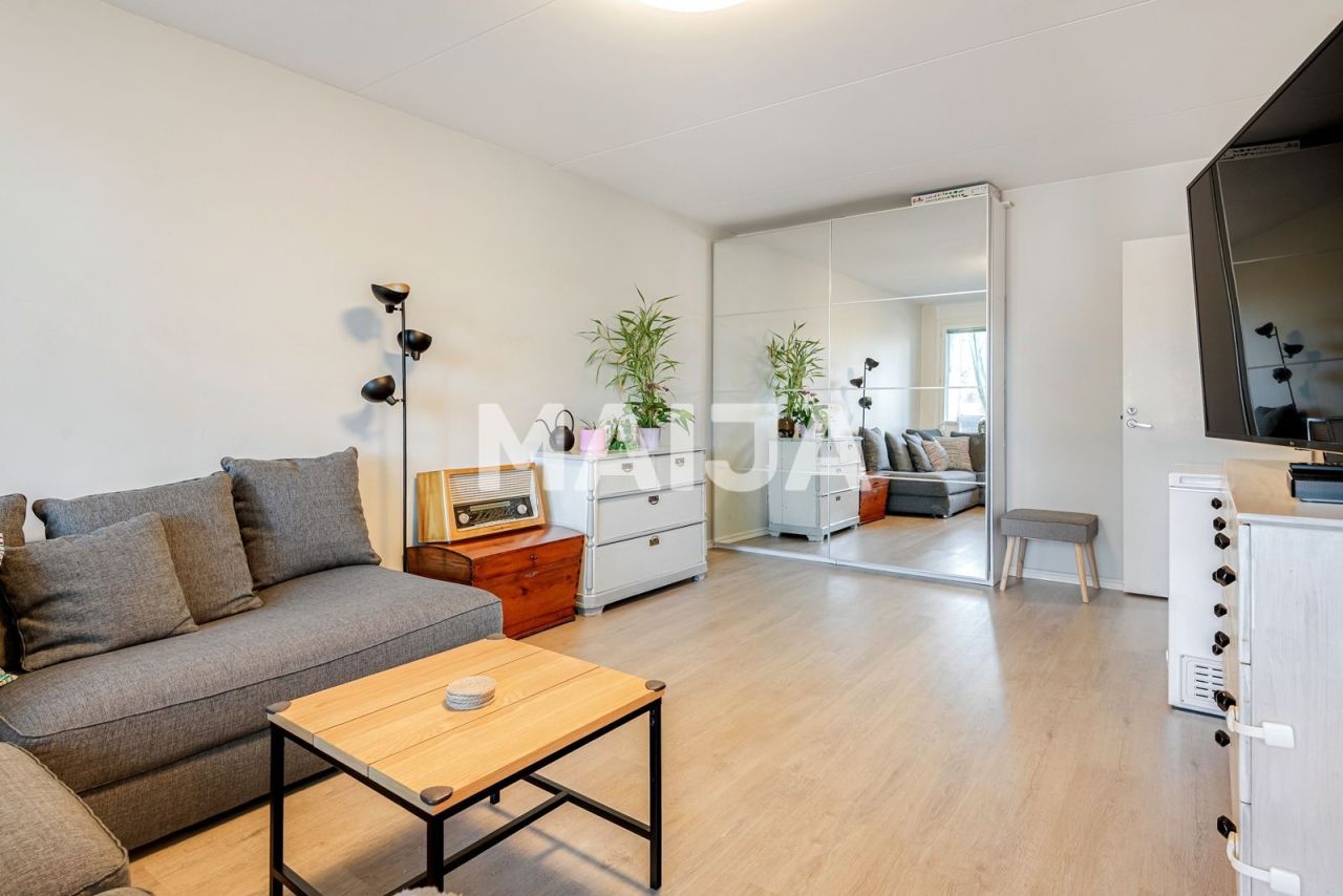 Apartment in Vantaa, Finland, 55 m² - picture 4