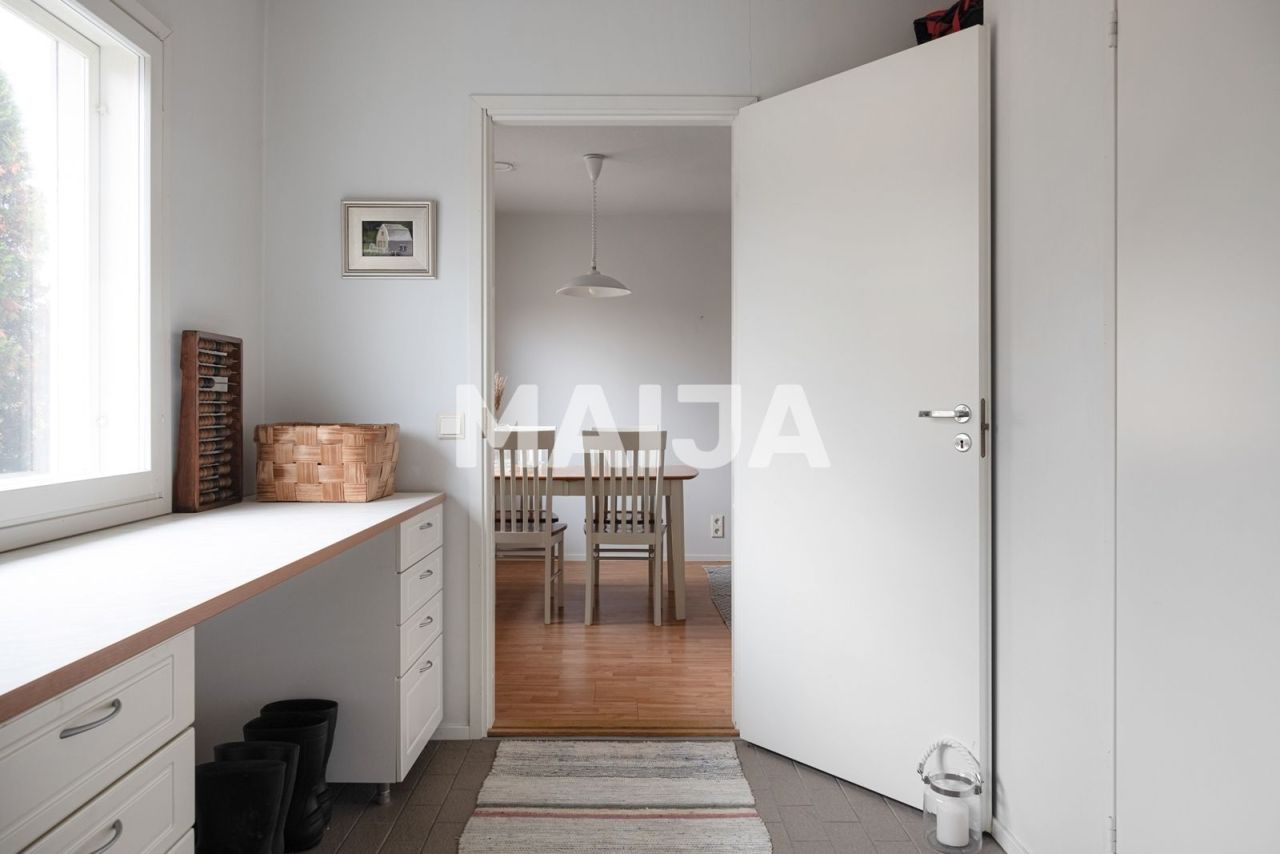 Maison à Miehikkala, Finlande, 105 m² - image 13